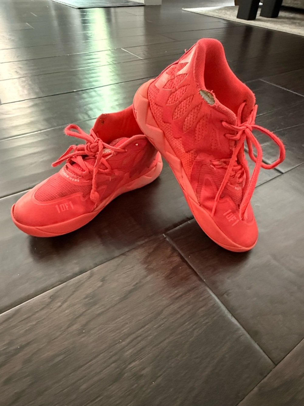 Red boys basketball Athletic Sneakers